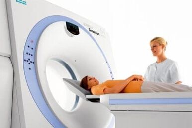 Pregled vratne hrbtenice za sum na osteohondrozo